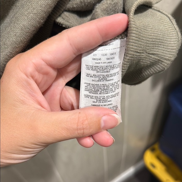 Men's Columbia Hiking Outdoors Sweatshirt - Picture 6 of 6